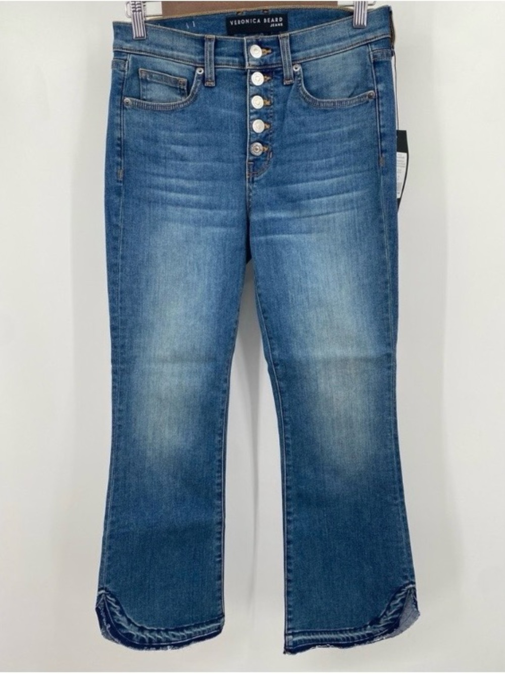 Veronica Beard Carolyn High Rise Dolphin Jeans
Hem 27 - Picture 4 of 14